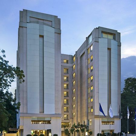 Fortune Park Ahmedabad Exterior photo